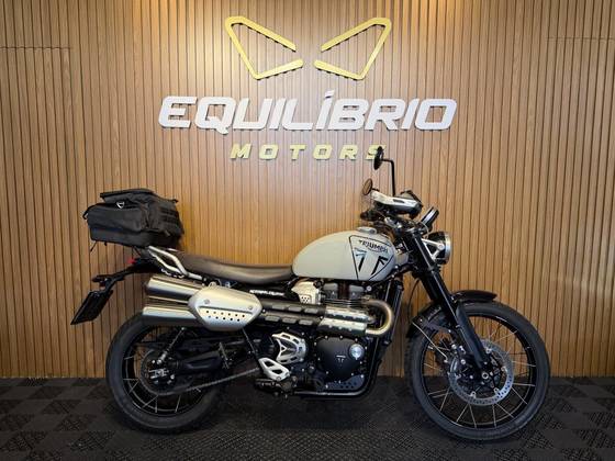 TRIUMPH BONNEVILLE SCRAMBLER 1200 XE TRIUMPH BONNEVILLE SCRAMBLER 1200 XE